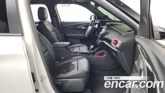 Chevrolet Trailblazer 1.3 Turbo 4WD RS 2023 — фото 32