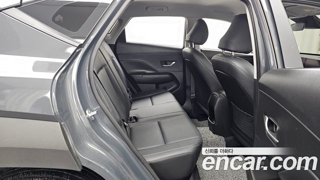 Hyundai Kona (SX2) Gasoline 2.0 2WD Modern 2023 — фото 12