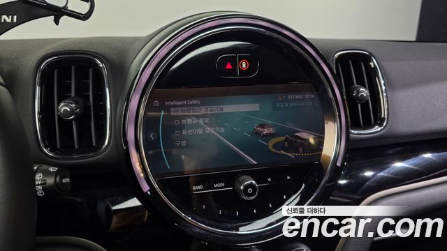 MINI Cooper Countryman Classic 2nd 2022 — фото 16
