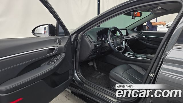 Hyundai Sonata (DN8) 2.0 Premium Plus 2022 — фото 10