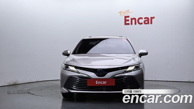 Toyota Camry (XV70) 2.5 XLE Hybrid 2019 — фото 3