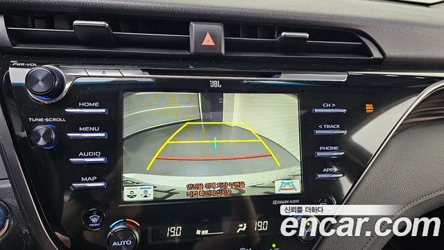 Toyota Camry (XV70) 2.5 XLE Hybrid 2019 — фото 15