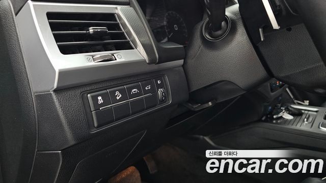 KG Mobility (SsangYong) Rexton Diesel 2.2 4WD The Black 2021 — фото 19