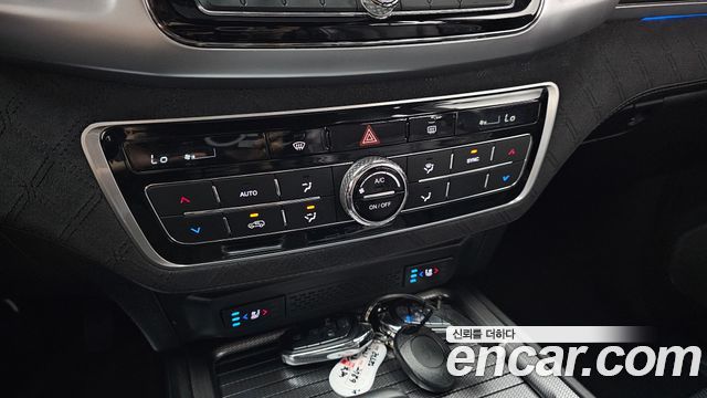 KG Mobility (SsangYong) Rexton Diesel 2.2 4WD The Black 2021 — фото 27
