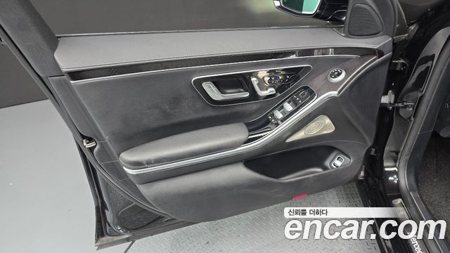 Mercedes-Benz S-Class (W223) S350 d 2021 — фото 24