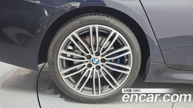 BMW 5 Series (G30) 530i M Sport Package Plus 2020 — фото 5