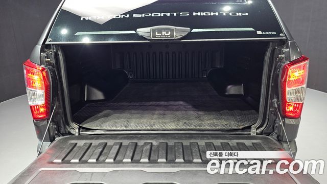 KG Mobility (SsangYong) Rexton Sports Khan Diesel 2.2 4WD Noblesse (5-Link) 2021 — фото 20
