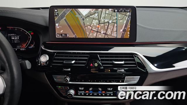 BMW 6 Series GT (G32) 630i xDrive M Sport 2022 — фото 13