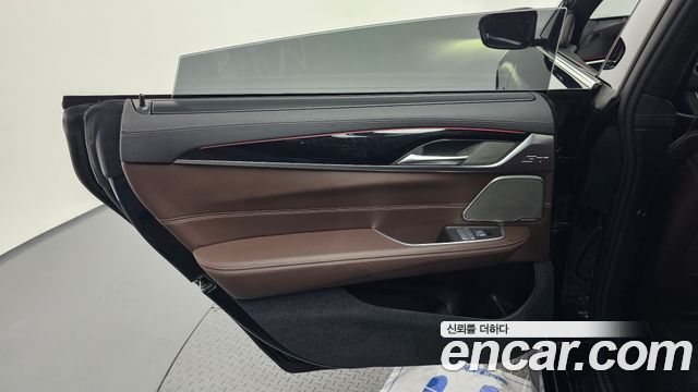 BMW 6 Series GT (G32) 630i xDrive M Sport 2022 — фото 25