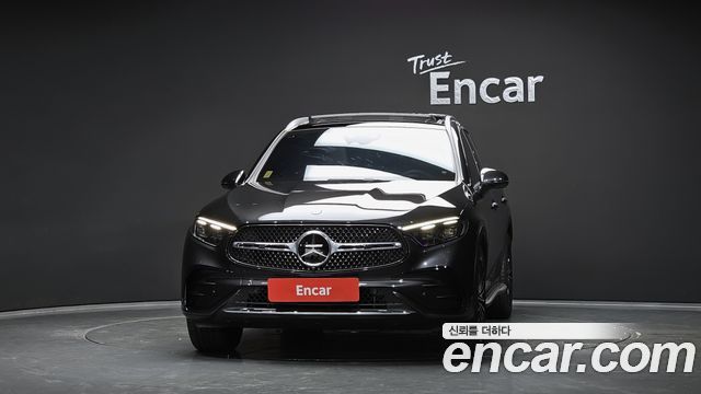 Mercedes-Benz GLC-Class (X254) GLC300 4MATIC AMG Line 2024 — фото 3