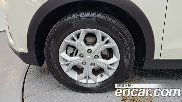 KG Mobility (SsangYong) Very New Tivoli Gasoline 1.5 2WD V3 2022 — фото 5