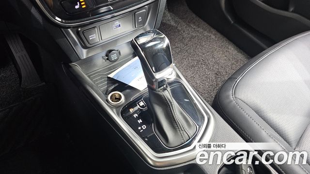 KG Mobility (SsangYong) Very New Tivoli Gasoline 1.5 2WD V3 2022 — фото 9