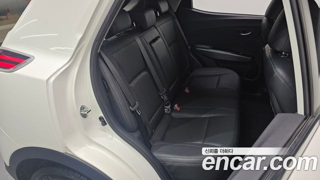 KG Mobility (SsangYong) Very New Tivoli Gasoline 1.5 2WD V3 2022 — фото 12