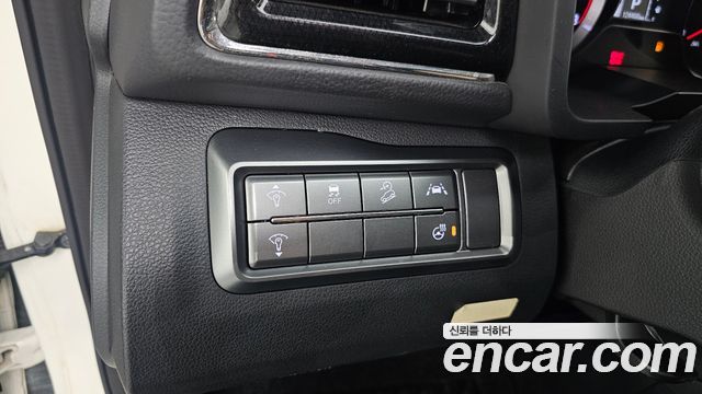 KG Mobility (SsangYong) Very New Tivoli Gasoline 1.5 2WD V3 2022 — фото 16