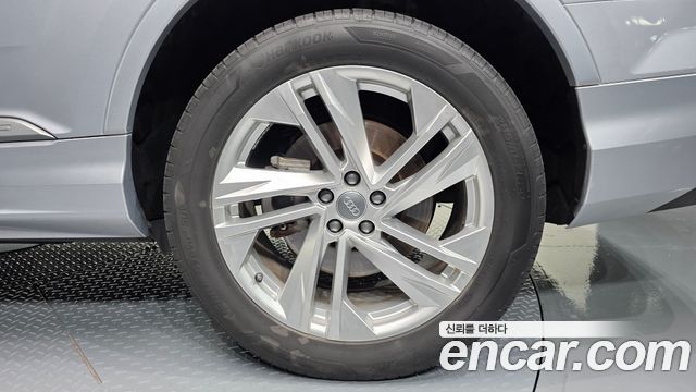 Audi Q7 (4M) 45 TDI Quattro Premium 2021 — фото 21
