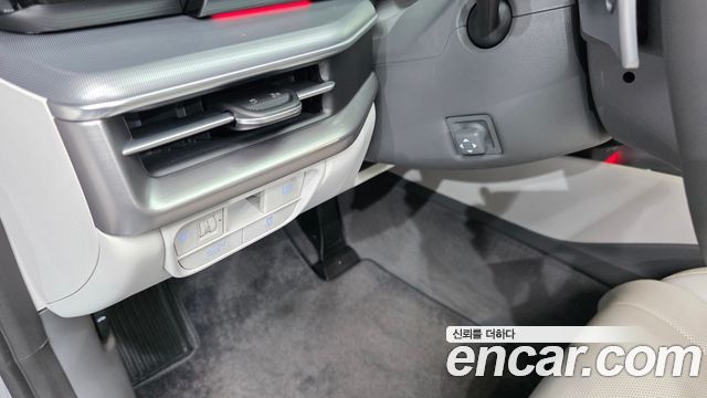 Hyundai Grandeur (GN7) 3.5 Gasoline 2WD Exclusive 2023 — фото 24