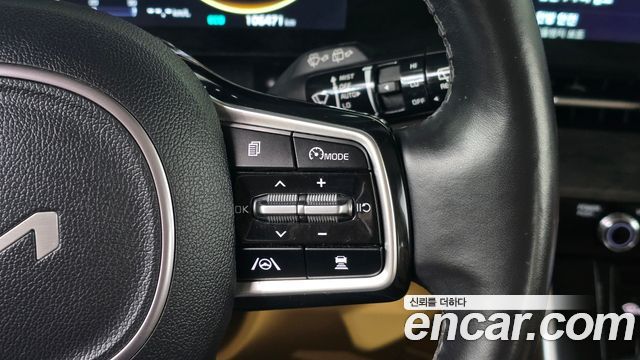 Kia Carnival (IV) Diesel 9-Seater Prestige 2023 — фото 18