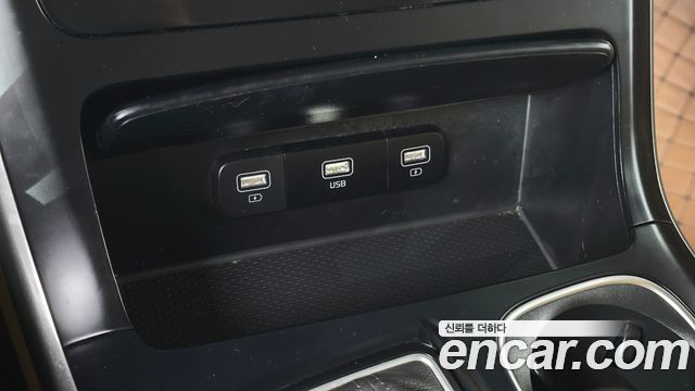 Kia Carnival (IV) Diesel 9-Seater Prestige 2023 — фото 23
