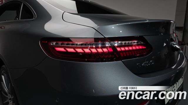 Mercedes-Benz E-Class (W213) E450 4MATIC Coupe 2021 — фото 23