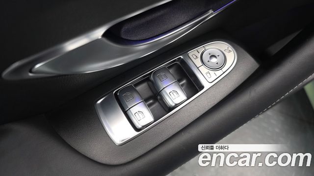 Mercedes-Benz E-Class (W213) E450 4MATIC Coupe 2021 — фото 30