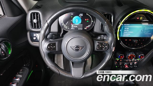 MINI Cooper Countryman Classic 2nd 2024 — фото 12