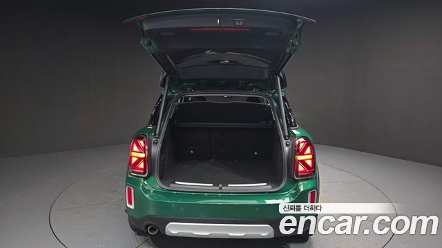 MINI Cooper Countryman Classic 2nd 2024 — фото 18