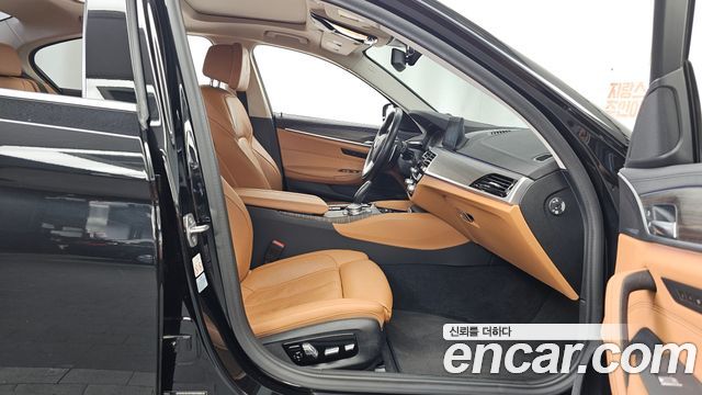 BMW 5 Series (G30) 530e Luxury 2020 — фото 11