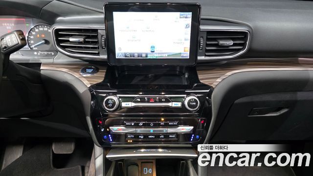 Ford Explorer (VI) 2.3 LimIted 4WD 2022 — фото 14