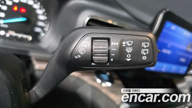 Ford Explorer (VI) 2.3 LimIted 4WD 2022 — фото 27