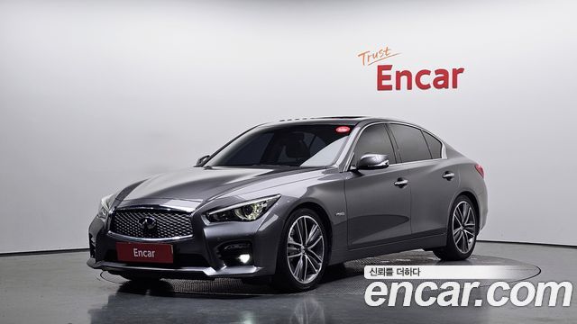 Infiniti Q50 3.5 Hybrid Essence