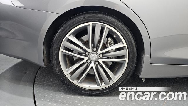 Infiniti Q50 3.5 Hybrid Essence 2015 — фото 5