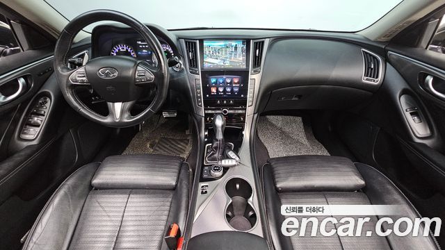 Infiniti Q50 3.5 Hybrid Essence 2015 — фото 7