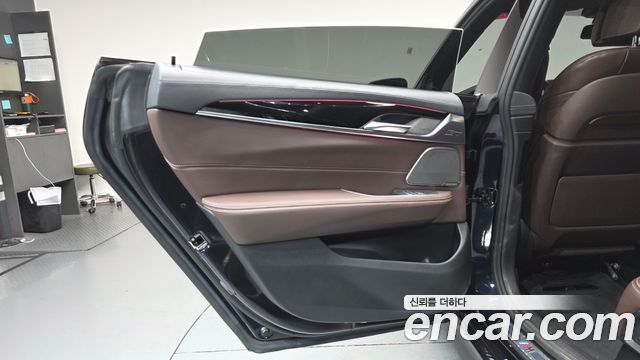 BMW 6 Series GT (G32) 630i xDrive M Sport 2023 — фото 25