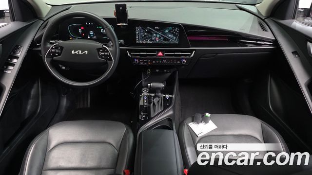 Kia Niro Prestige 2022 — фото 7