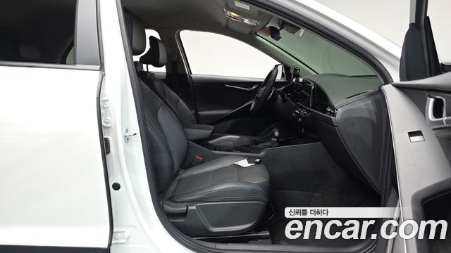 Kia Niro Prestige 2022 — фото 26