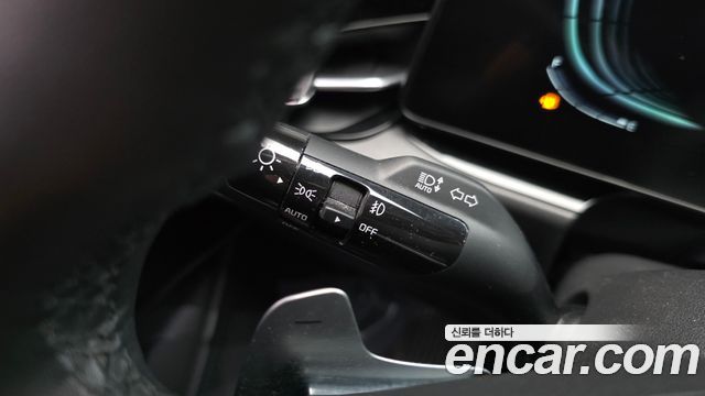 Kia Niro Prestige 2022 — фото 28