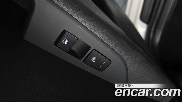 Kia Niro Prestige 2022 — фото 29