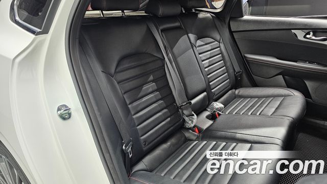 Kia K3 5Door GT Signature 2021 — фото 11