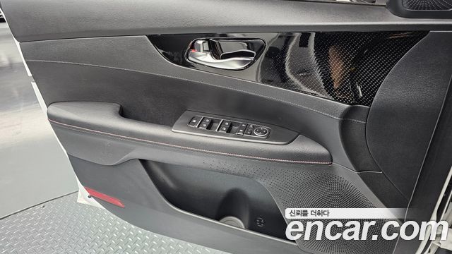 Kia K3 5Door GT Signature 2021 — фото 24