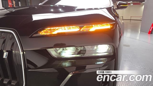 BMW i7 (G70) xDrive 60 M sport 2024 — фото 22