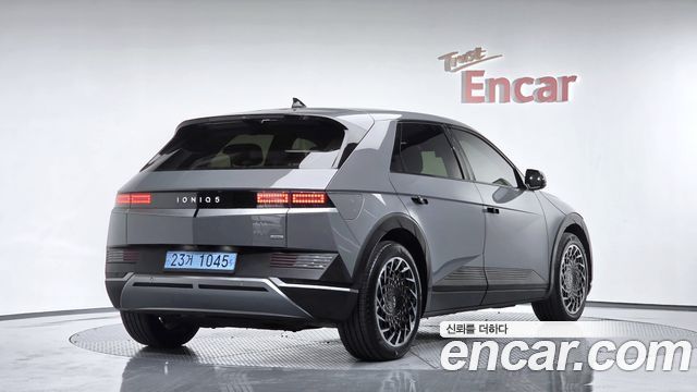Hyundai Ioniq 5 Long Range AWD Exclusive 2023 — фото 2