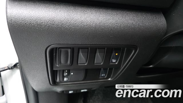 Renault Korea QM6 2.0 LPe RE 2WD 2021 — фото 13