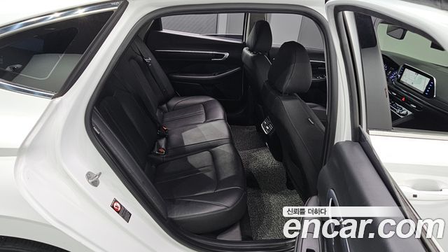 Hyundai Sonata (DN8) 2.0 Premium Plus 2023 — фото 11