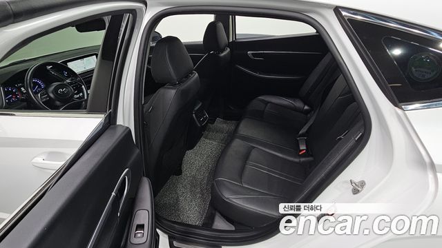 Hyundai Sonata (DN8) 2.0 Premium Plus 2023 — фото 12