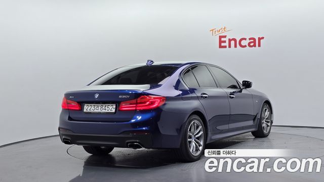 BMW 5 Series (G30) 530i xDrive M Sport Package Plus 2017 — фото 2
