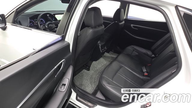 Hyundai Sonata (DN8) 2.0 Premium Plus 2022 — фото 12