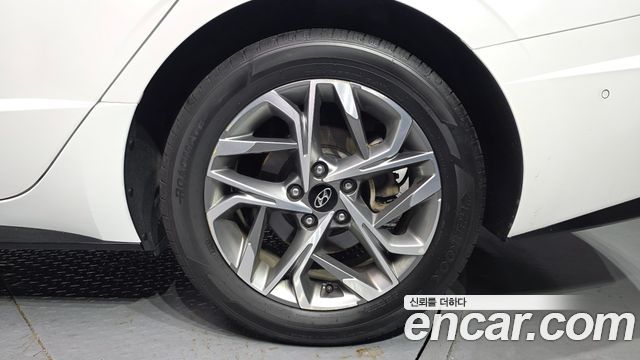 Hyundai Sonata (DN8) 2.0 Premium Plus 2022 — фото 21