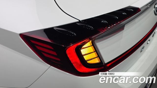 Hyundai Sonata (DN8) 2.0 Premium Plus 2022 — фото 23
