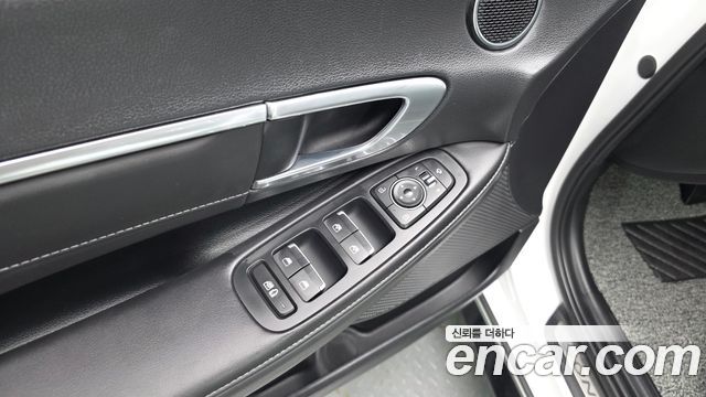 Hyundai Sonata (DN8) 2.0 Premium Plus 2022 — фото 29