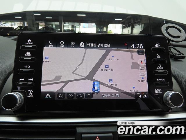 Honda Accord (X) 2.0 Hybrid Touring 2019 — фото 18